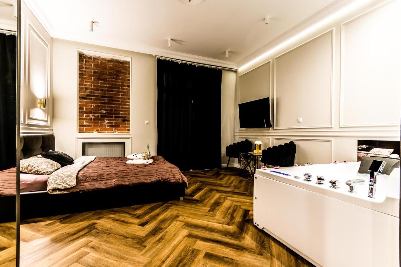 Luxury Jacuzzi Apartment Краков Экстерьер фото